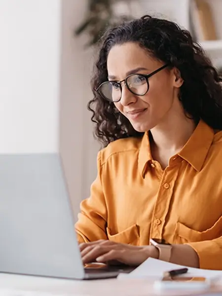 insights-technology-2-gen-ai-help-desk